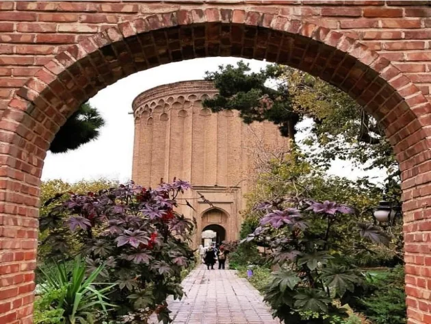 Towers-of-Tehran-in-Time3